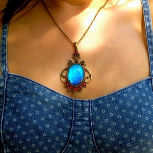 Real butterfly wing necklace 1920s necklace Art Deco necklace Flapper necklace Vintage style jewelry 1920s jewelry Blue morpho butterfly image 5