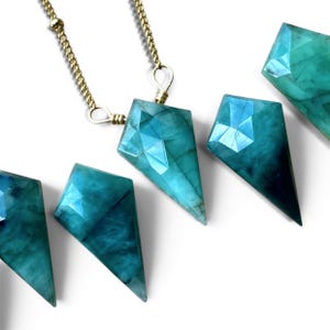 Raw Emerald Pendant | Genuine Emerald point pendulum necklace  | Sterling Silver or Gold filled | Taurus Jewelry Gift | May birthstone