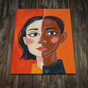 Puede incluir: Pintura sobre lienzo que presenta un retrato dividido de una persona con dos tonos de piel diferentes. Un lado es claro, el otro es oscuro, ambos con cabello oscuro y labios rojos. El fondo es naranja.