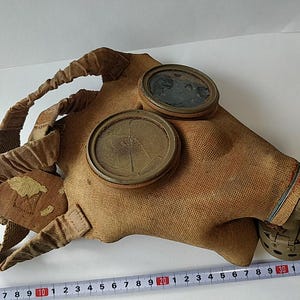 WW2 IMPERIAL Japanese ARMY SOLDIER and civilian Original Gas Mask -e1010-