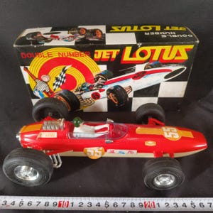 Auto de carreras Lotus Fórmula 1 vintage, modelo n.° 55 - Jet rojo con caja original - Juguete coleccionable - h0530