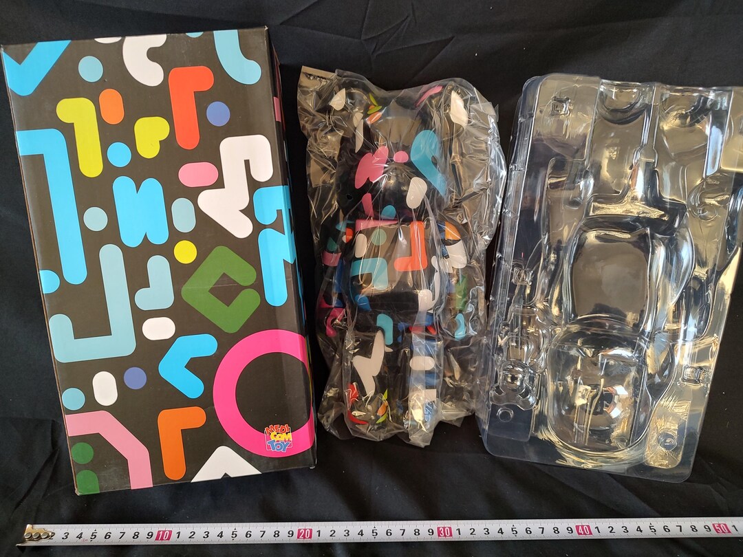 BE@RBRICK Medicom Toy Bearbrick 400% Yoon Hyup Action Figure W/box
