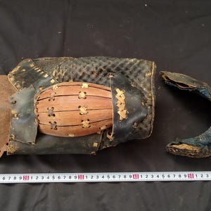 Antique Japanese Samurai Armor Part – Rare Edo Period Armored Component with Lacquered Wood & Textile, Worn Condition-f1108-5