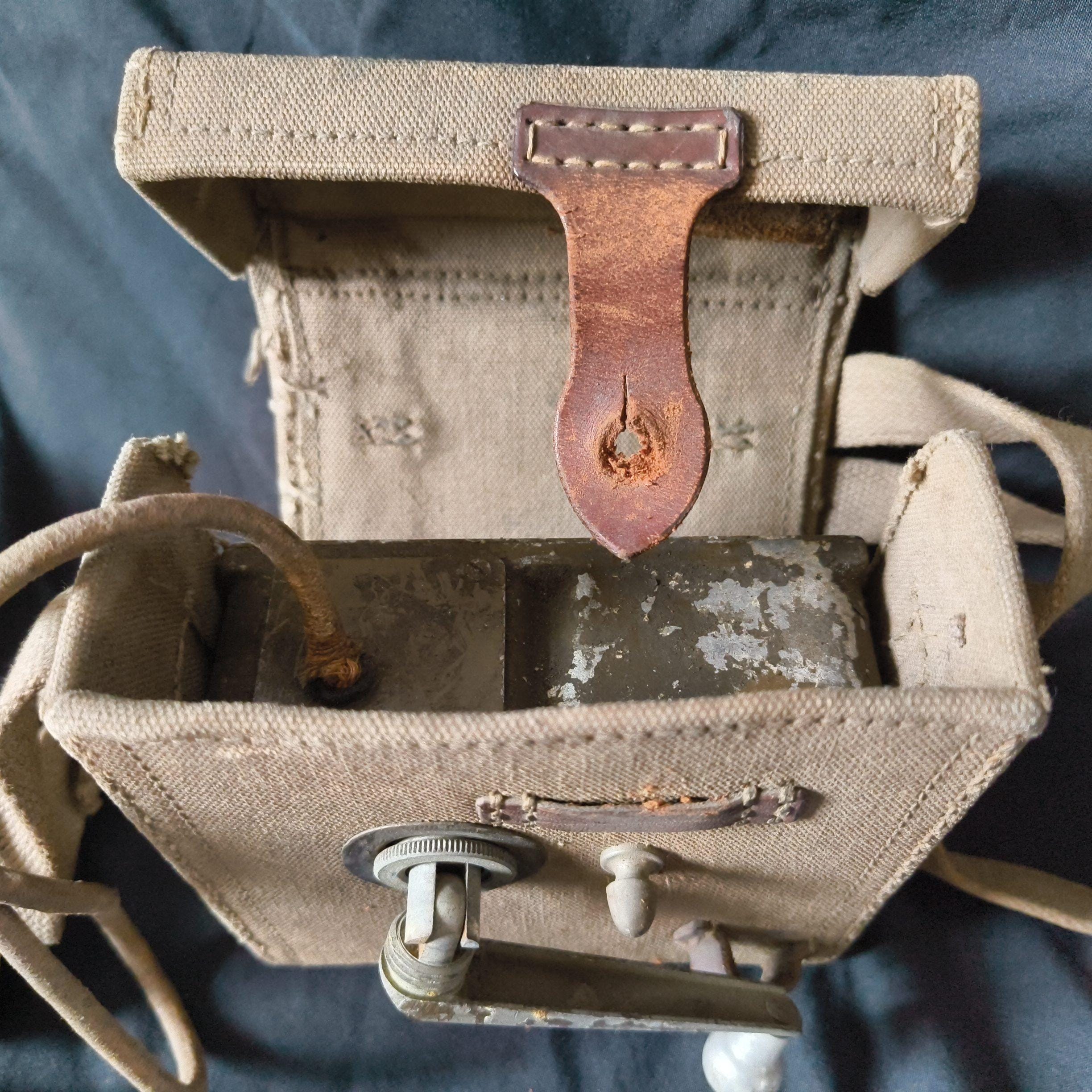 希少80’s RUSTY　本人ハンドシェイプ　ノークラッシュ　送料込み Antique WWII Japanese Army Hand Crank Flashlight Generator 1942