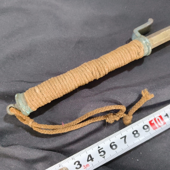 日本の伝統工芸品 十手兜割 取手付き 江戸時代風 コレクターズアイテム