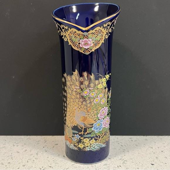 GOLDEN LOVE PEACOCK Japanese Floral V- Neck Vase | Cobalt Blue