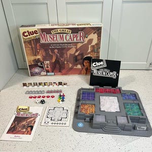 Gioco da tavolo vintage CLUE 3D COMPLETO "The Great Museum Caper" - Mistero del furto d'arte
