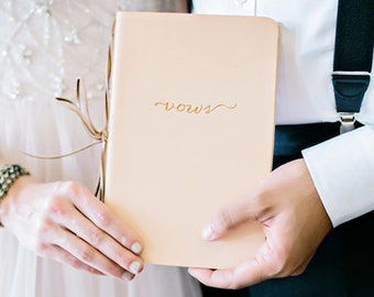 Leather Vow Book, Vow Book Rustic - the perfect Wedding Keepsake & Wedding Officiant Book