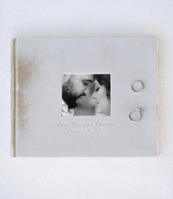 Velvet Guestbook with Photo Frame or without - by ClaireMagnolia