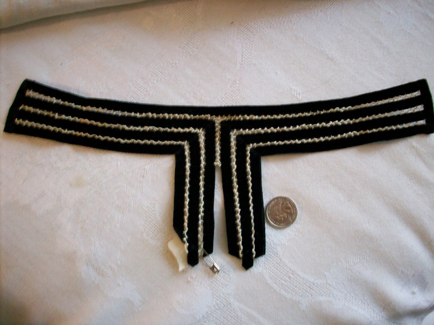 Antique Victorian Color of Silk Velvet and Ivory Silk Threads - Etsy