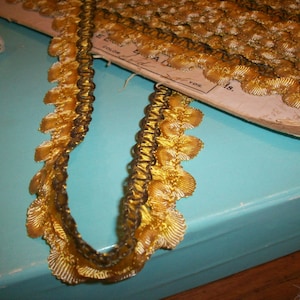 Metal edge french silk/rayon ombre ruching in lovely shades antique ribbon RARE