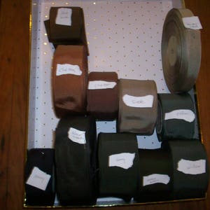 Il miglior nastro grosgrain antico nel mio stock di cotone e rayon