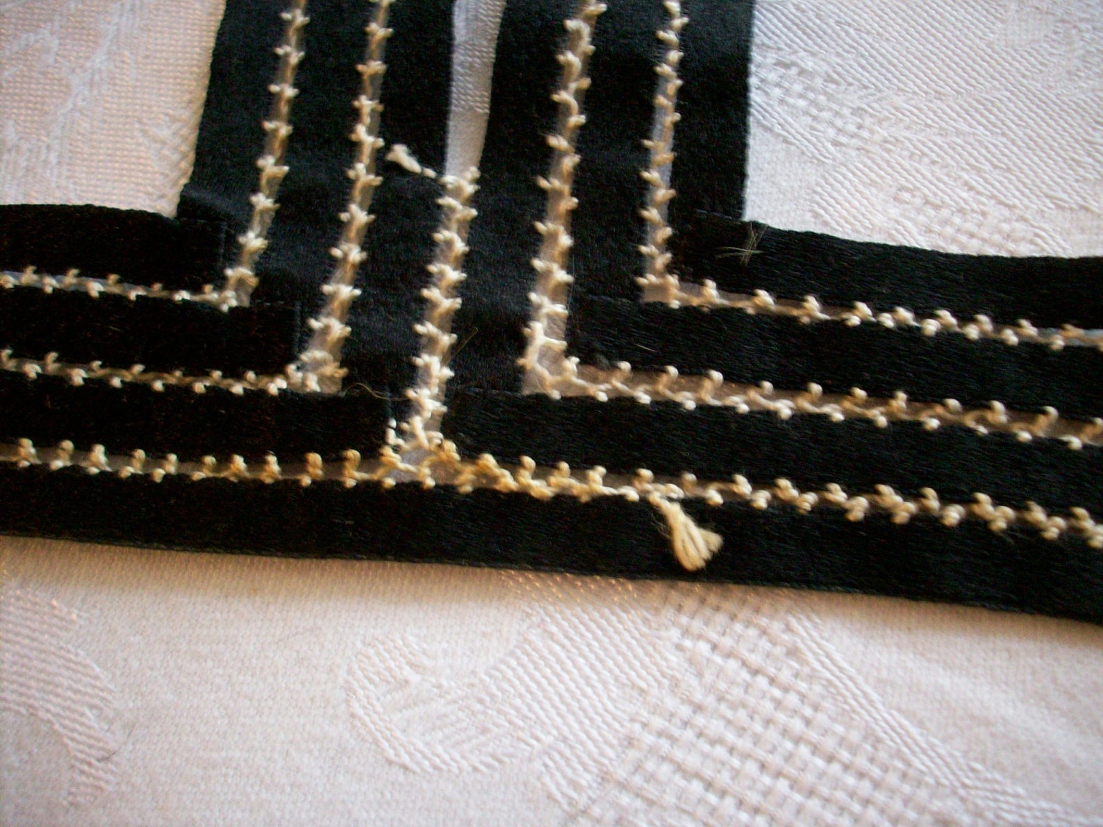Antique Victorian Color of Silk Velvet and Ivory Silk Threads - Etsy