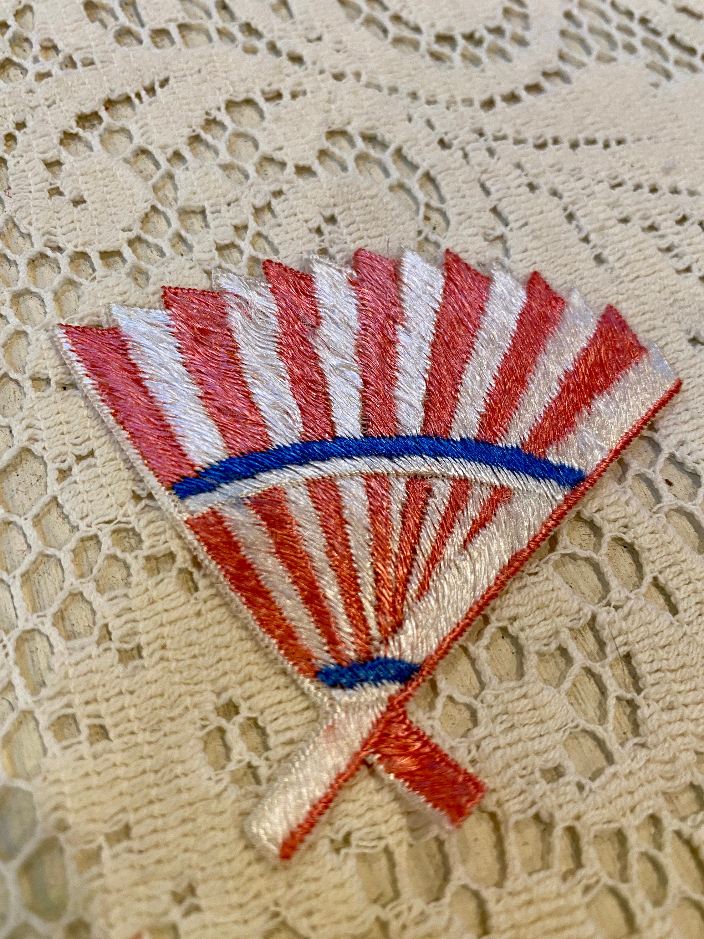 1 Piece Antique Pink Fan Applique - Etsy