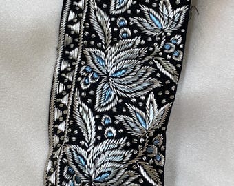 1920s trimming  sample silk