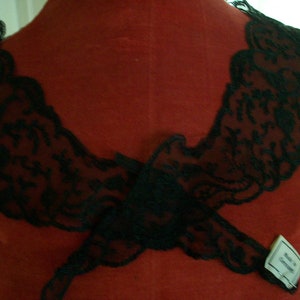 1920s antique fine lace collar of embroidery on net in black image 4