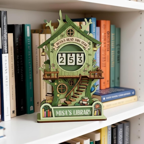 Personalized Wooden Book Tracker, Books Read This Year, Library Decor, Custom Name Bookshelf Decoration
