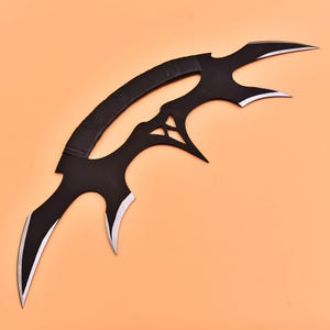 Star Trek Bat&#39;leth Replica: Black Steel Klingon Sword, Cosplay Prop
