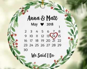 First Christmas Ornament Married Wedding Ornament Personalized Wedding Gifts for Couple Calendar 7177