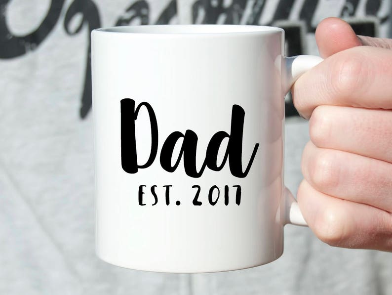 New Dad Gift Personalized Christmas Gift for Dad Mug Christmas Gift for New Dad Pregnancy Announcement to Husband Pregnancy Reveal 1040A image 1