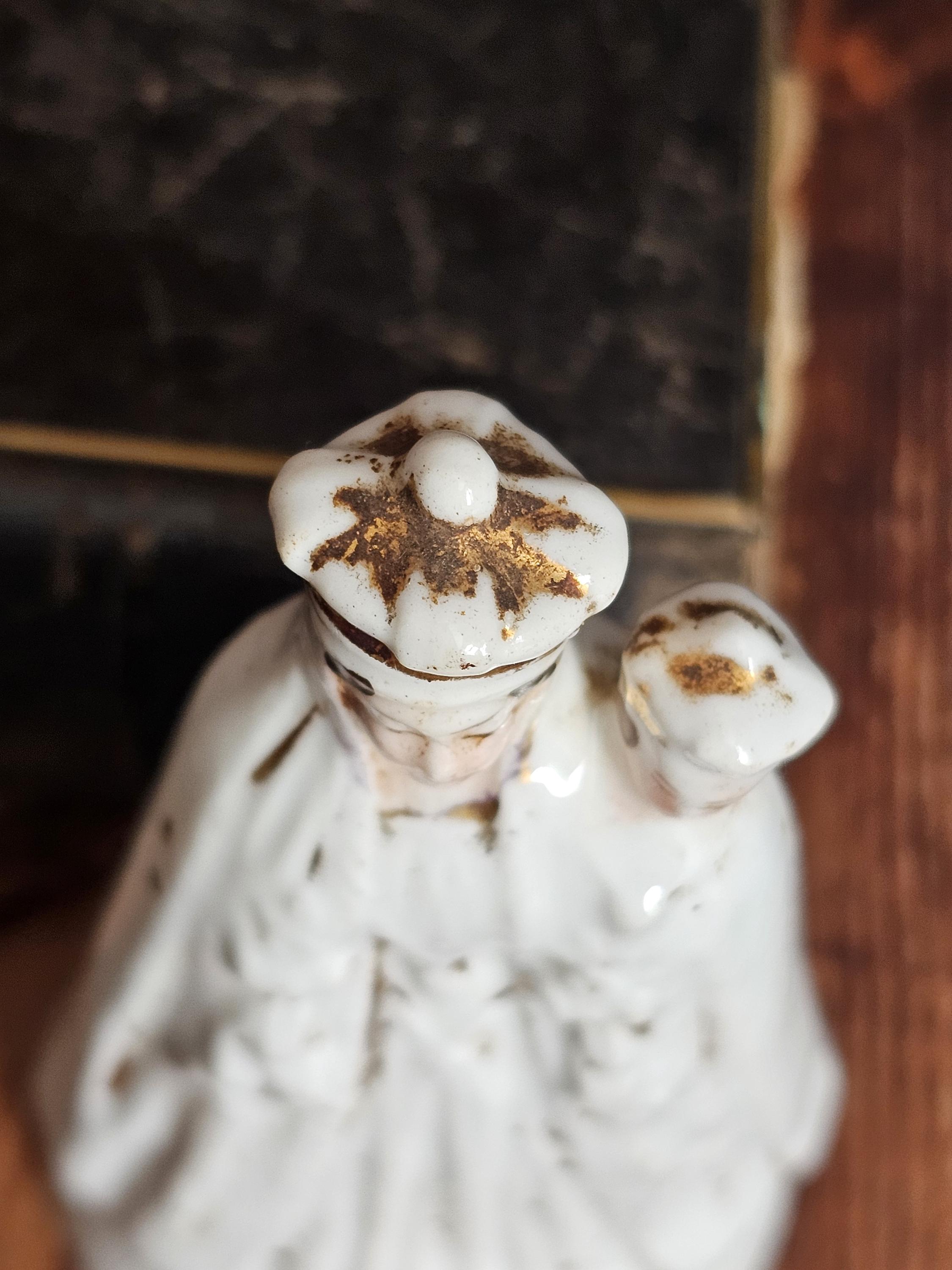 フランスのアンティーク磁器の置物「聖母マリアと幼子イエス」 - Etsy 日本