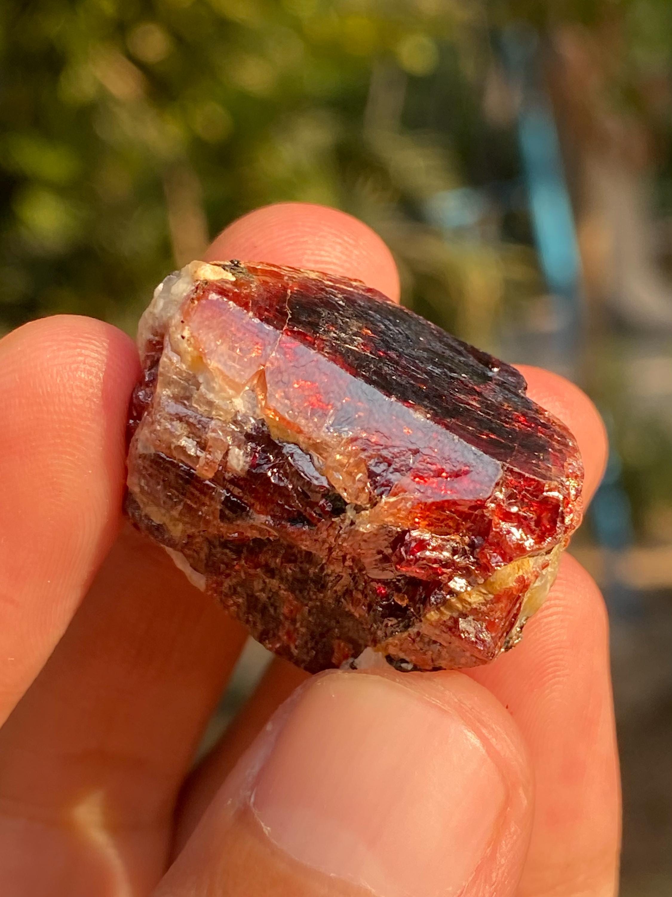 ジルコン結晶標本：パキスタン産ジルコン原石（B3） - Etsy 日本