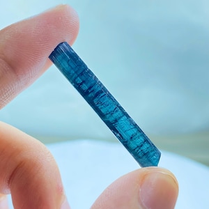 Indecolite Tourmaline Crystal / Deep Blue Tourmaline, Tourmaline, Blue Tourmaline , Terminated Tourmaline , Raw Tourmaline , For Jewelry (B3