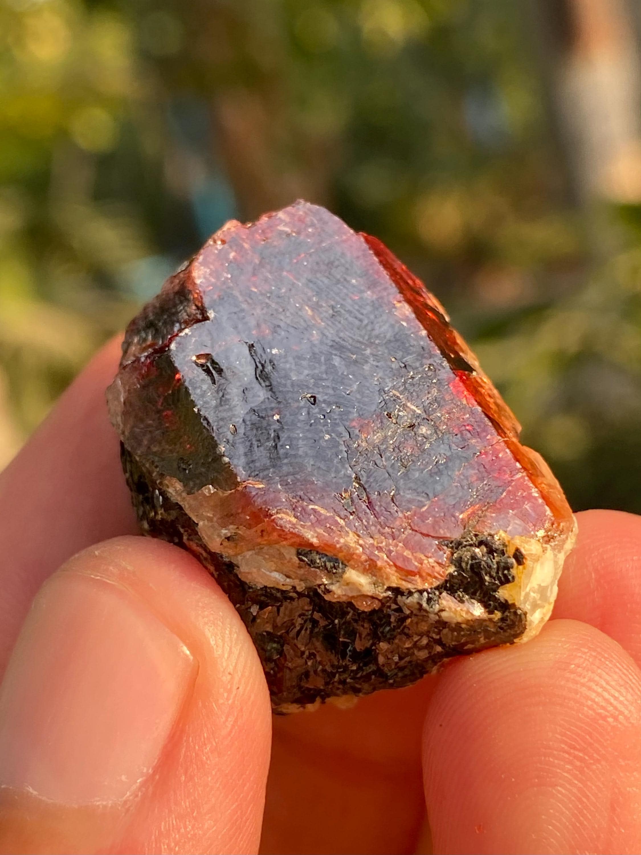 ジルコン結晶標本：パキスタン産ジルコン原石（B3） - Etsy 日本