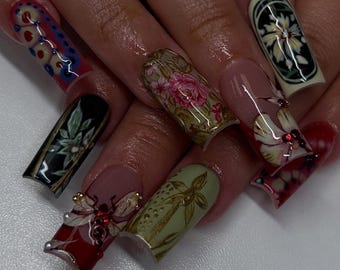 Hand Painted Vintage Floral Press On Nails | Retro Square Nails | Artistic Flower Nail Art | Unique Handmade Nail Set