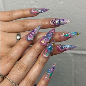 Handmade 3D Jelly Star Press On Nails, Y2K Kawaii Pink Blue Aura Fake Nails, Holographic Glitter Stiletto Manicure image 2