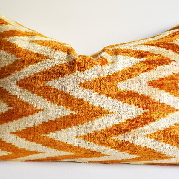 Verkauf - Seide samt Kissen Ikat decken, lumbalen Kissen - dekorative Ikat-Throw Pillow Cover - Beige, Gold Senf