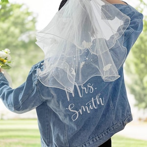 Bestickte Braut Jeansjacke, Zukunft Frau Jacke, Hochzeit Jeansjacke, benutzerdefinierte Brautjacke, Hochzeit Jeansjacke, Hochzeitsgeschenk, Braut