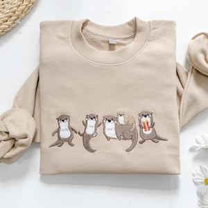 Otter sweatshirt, Otter Mom Sweatshirt, Sea Otter Sweater, Otter Lover Gift, Otter Shirt, Cute Sweater, Animal Lover Tee,wildlife crewneck