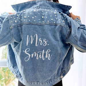 Bestickte Braut Jeansjacke, Zukunft Frau Jacke, Hochzeit Jeansjacke, benutzerdefinierte Brautjacke, Hochzeit Jeansjacke, Hochzeitsgeschenk, Braut