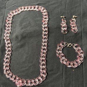 Rosa Halskette Ohrringe und Armband Set