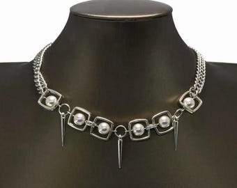 Naszyjnik z metalu w kolorze srebra punkowego, naszyjnik z akrylu i stali tytanowej z perłami, łańcuszek na szyję w stylu gotyckim z nitami, prezent dla kobiet z chokerem, gotycki choker z nitami