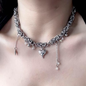 Punk - style Heart - shaped Rivet Pendant Braided Necklace,Punk Rivet Chain Pendant Silver Neck Chain,Gothic - style  Chain Jewelry Necklace