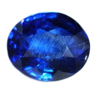Royal Blue Sapphire 0.83 Ct – Natural Unheated Ceylon Gemstone for Engagement Ring