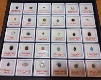 Seltene Edelstein Sammlung - 30 Stück | Schmuckherstellung, Studieren, Ausstellen, Sammeln | Natürliches gemischtes Edelstein Lot aus Sri Lanka
