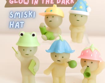 Mini sombrero que brilla en la oscuridad para Smiski u otras figuras.