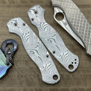 Escalas de aluminio aeroespaciales con patrón de pez Dama para Spyderco Paramilitary 2 PM2 Idea de regalo de cumpleaños Regalo de Navidad