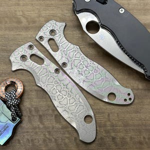 Spyderco Manix 2 Titanium Standard Reptilian