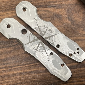 Spyderco Smock Titanium Standard Compass