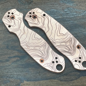 Báscula de cobre grabada TOPO para Spyderco Para 3, idea de regalo de cumpleaños, regalo de Navidad