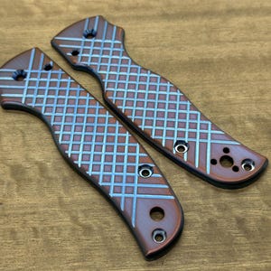 Spyderco Shaman Titanium Frag 2-tone Blue Purple