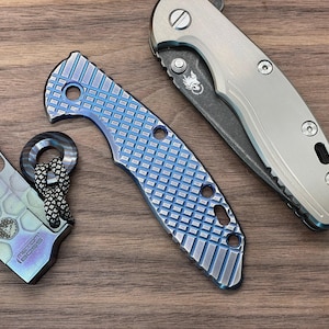 Hinderer XM 18 3.5 Titanium Frag 2-tone Blue Brushed