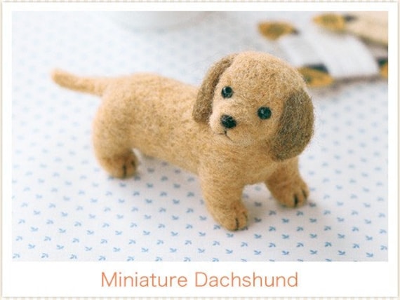 Japanese Felt Wool Dog Kit Package - Miniature Dashshund DIY