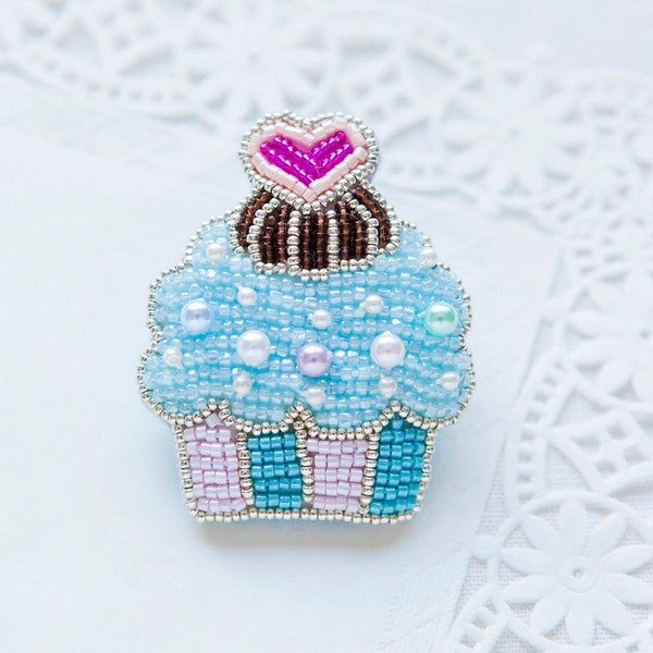 Anne's beaded embroidery Kit Cupcake Brooch Mint flavor  --- Japan Material Kit LP-651-2