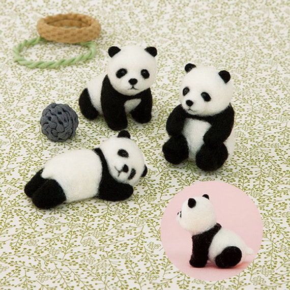 DIY handmade Wool Felt kit Three Little pandas - Japanese kit package  H441-583