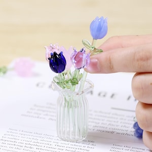 5 PCS Handmade Mini Glass Tulip Bouquet, Exquisite Glass Art Flower Sculpture Table Decor, Unique Home Accent & Thoughtful Gift for Her